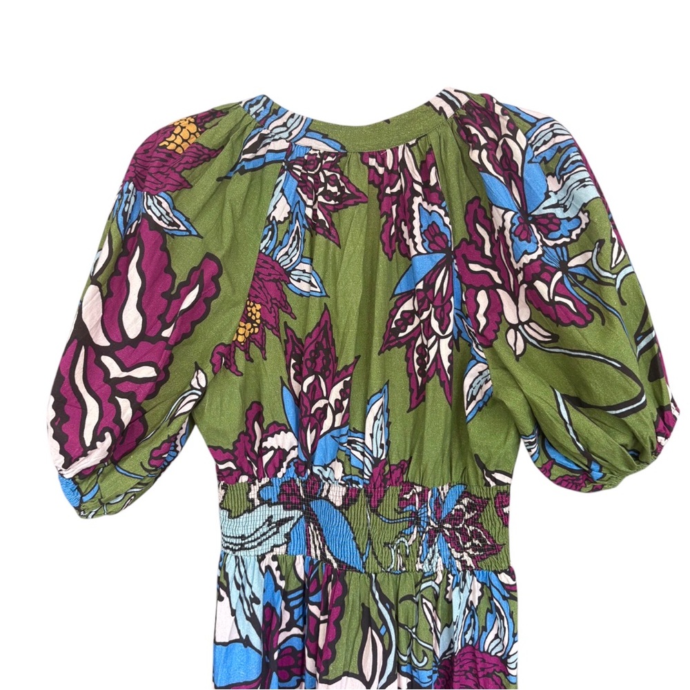 Green Floral Midi Dress with Puff Sleeves - Picture 6 of 16